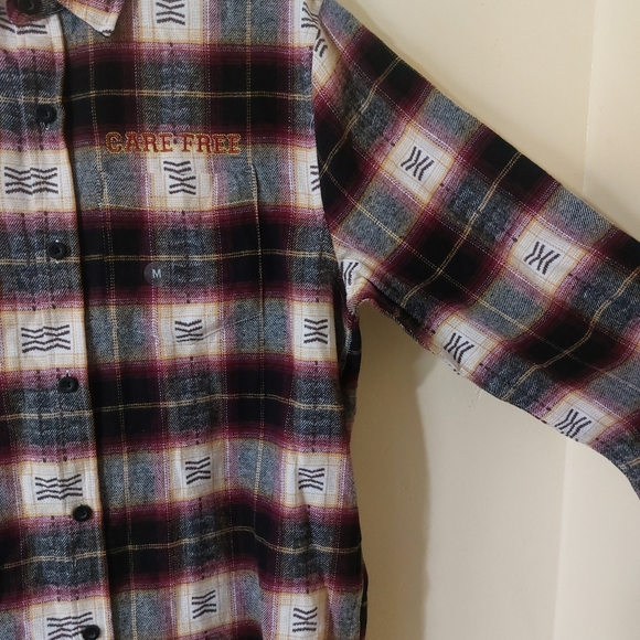 PacSun Womens Medium Burgundy Yellow "Care Free" Patch Plaid Flannel Button Up - Picture 3 of 11